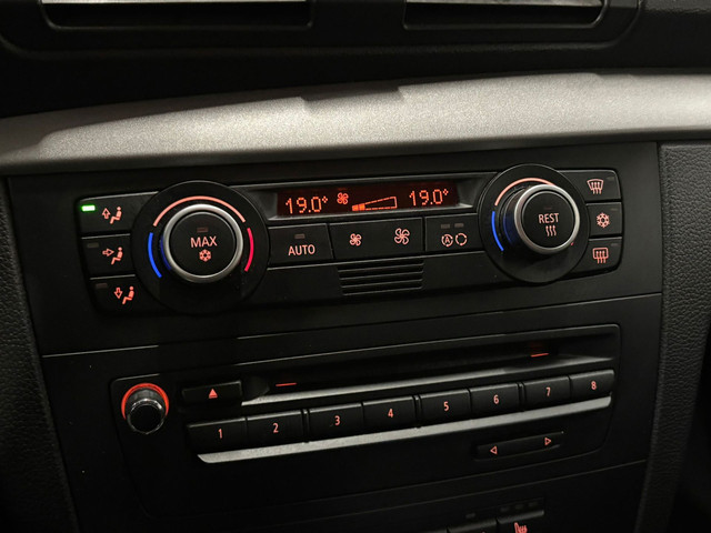 BMW 1-serie 118d – Cruisecontrol – Stoelverwarming – Navi foto 17