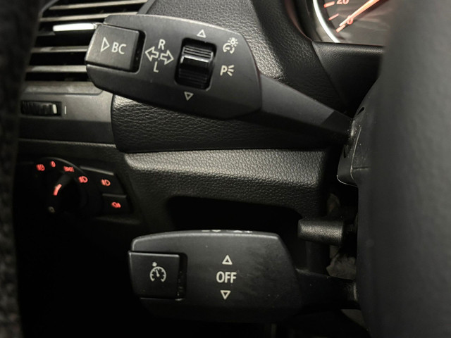 BMW 1-serie 118d – Cruisecontrol – Stoelverwarming – Navi foto 24