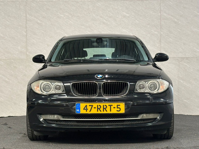 BMW 1-serie 118d – Cruisecontrol – Stoelverwarming – Navi foto 5