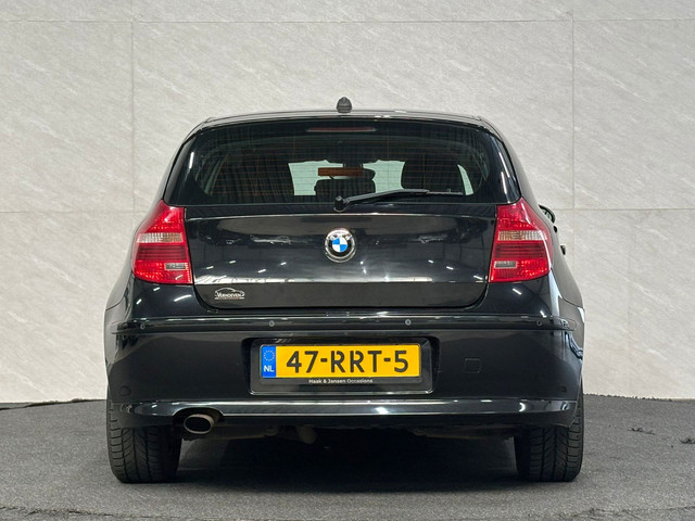 BMW 1-serie 118d – Cruisecontrol – Stoelverwarming – Navi foto 6