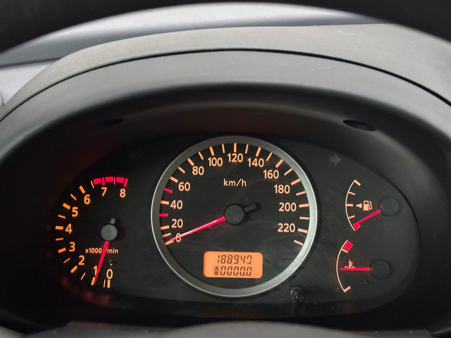 Nissan Almera Tino 1.8 Acenta – Automaat – Navi – Airco foto 23