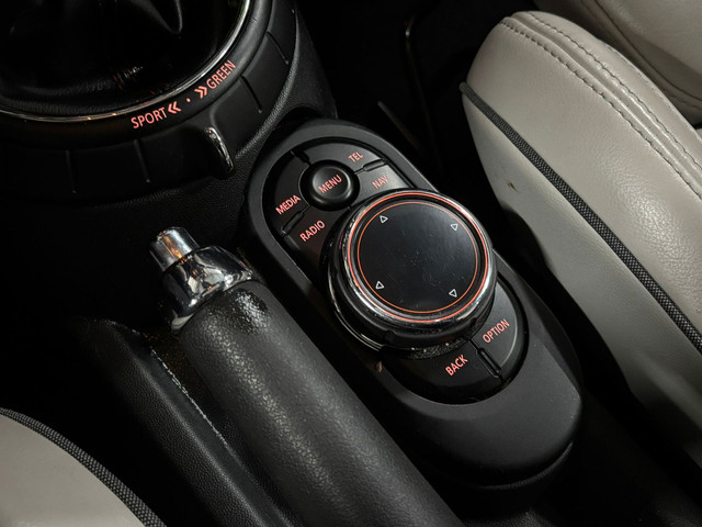 MINI Mini 2.0 Cooper S Chili Serious Business – Pano – Automaat – Stoelverwarming foto 21