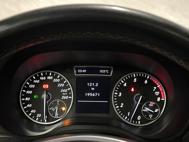 Mercedes-Benz B-Klasse 180 Ambition – Pano – Cruise – Parkeersensoren foto 25