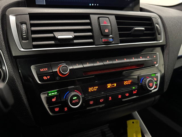 BMW 2 Serie Coupé M235i M-Perfomance Keyless Alcantarta foto 18