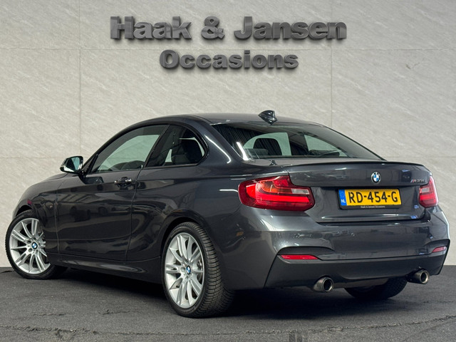 BMW 2 Serie Coupé M235i M-Perfomance Keyless Alcantarta foto 3