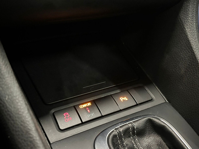 Volkswagen Golf 2.0 R 4-Motion Pano Dsg Cruise E-stoelen foto 19