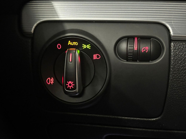 Volkswagen Golf 2.0 R 4-Motion Pano Dsg Cruise E-stoelen foto 26