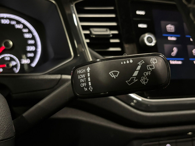 Volkswagen T-Roc 1.5 TSI Sport Business R – Panoramadak – ACC – Stoelverwarming foto 24