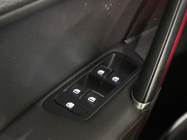 Volkswagen Golf 2.0 TSI GTI – Panoramadak – ACC – Stoelverwarming foto 27